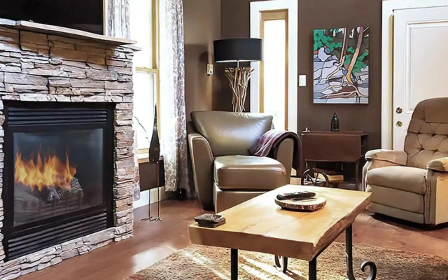 Cabin Near Little Tub Harbour & Flowerpot Tours