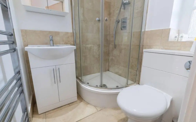 2BR Westminster Flat Close to Buckingham Palace