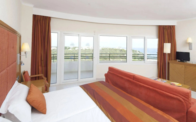 Grupotel Cala Marsal Natura Hotel