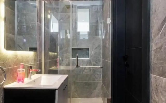 D5 Future Hotel and Apartment