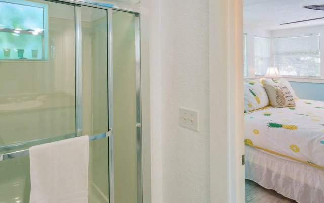 Meranova Guest Inn