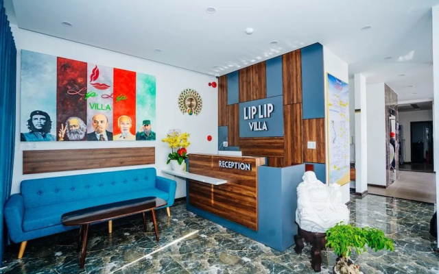 Lip Lip Villa