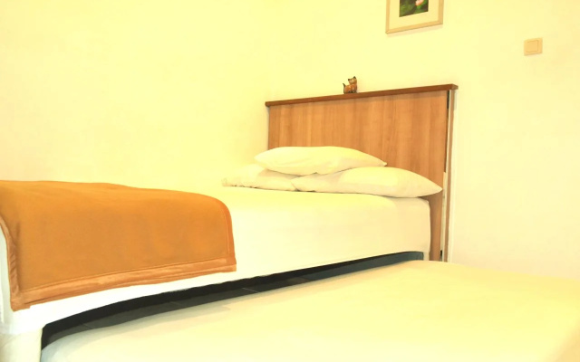 Cabin Hotel Bhayangkara