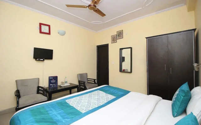 OYO 4109 Hotel Traveller Inn