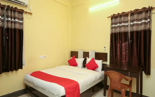 OYO 13554 Hotel Buttercouch