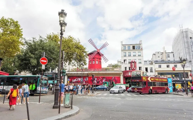Cosy Apartment in Pigalle for 2 People