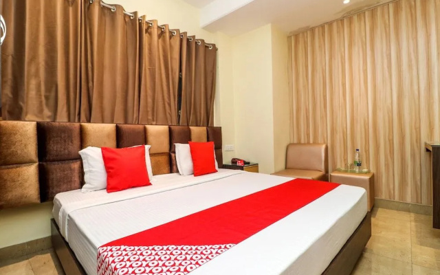 OYO 18377 Hotel New City Top