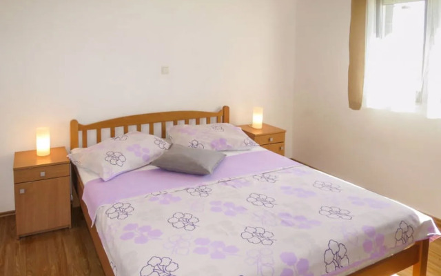 House Simunica Maslenica