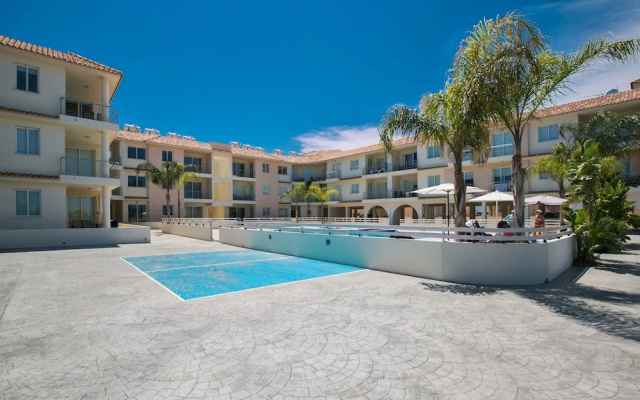 Cyprus Apartment Palm 204 Gold