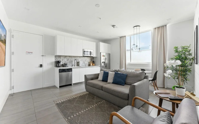 South Beach 2BR Paradise