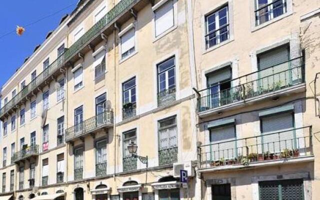 Отель Localtraveling Remedios Португалия, Лиссабон - отзывы, цены и фото номеров - забронировать отель Localtraveling Remedios онлайн вид на фасад