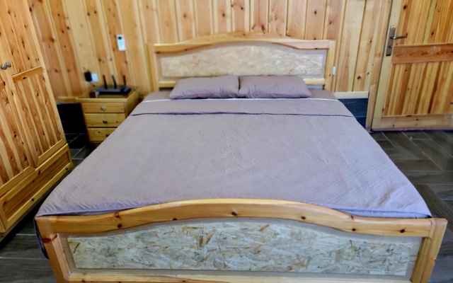 atoom lodge