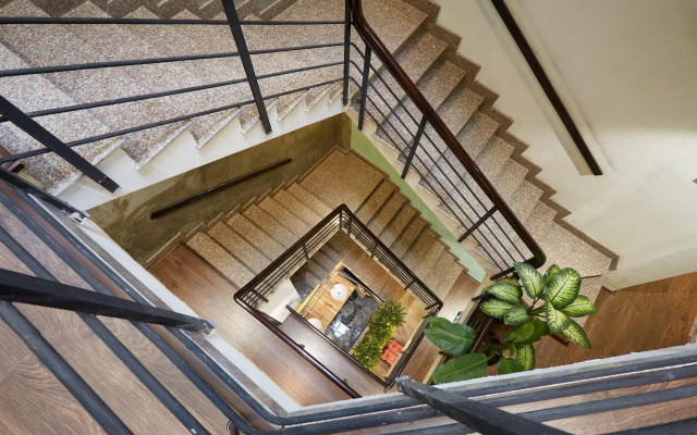 The Garden Hotel and Apartment