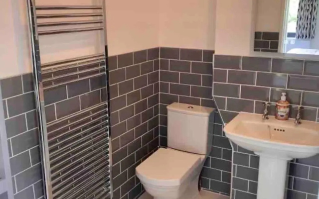 Hayes Suite (Adults Only)