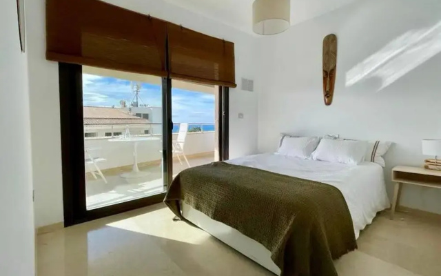 Beautiful Flat With a Wonderful View Close to the Beach