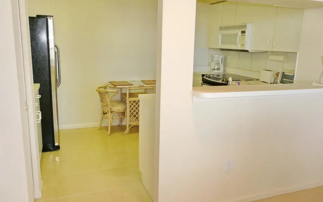Top Floor Beachfront Condo With Ocean Views/pool/spa