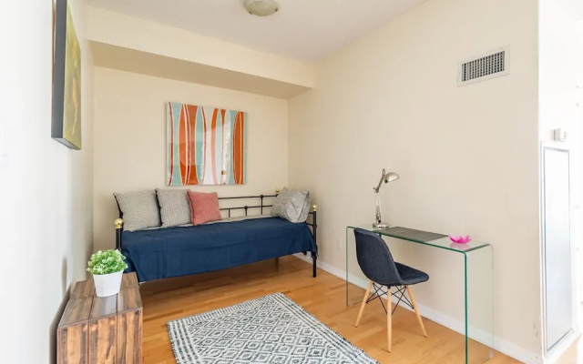 Luxury 1BR Executive Style Condo