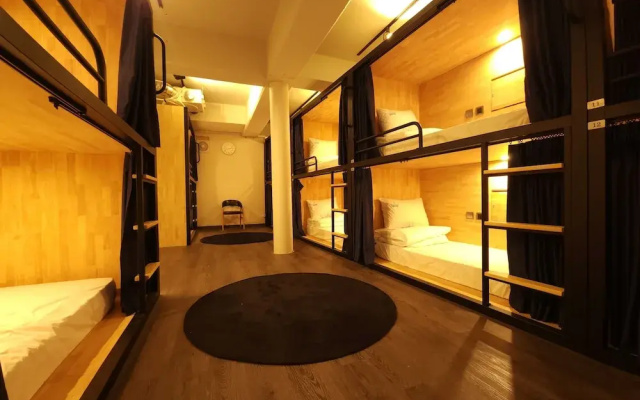 OYO Hostel Myeongdong 5