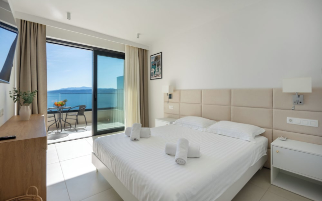 Wind Rose apartments-beachfront