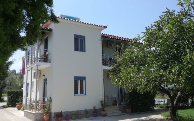 Rastoni Guest House Skopelos in Skopelos, Greece from 99$, photos, reviews - zenhotels.com hotel front