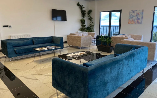 Yason Blue Hotel