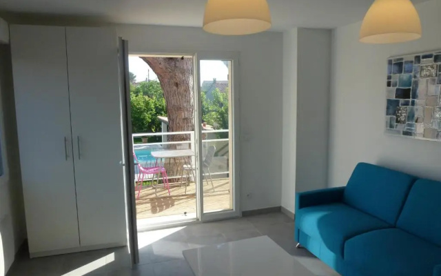 Studio de Charme, Piscine Et Mer a Pieds