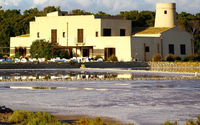 Isola Lunga Salt Resort