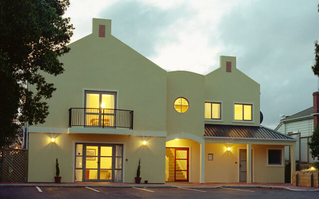 Отель elliotts kapiti coast motor lodge вид на фасад