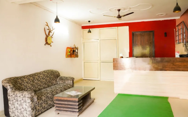 Roomshala 002 Rose Residency