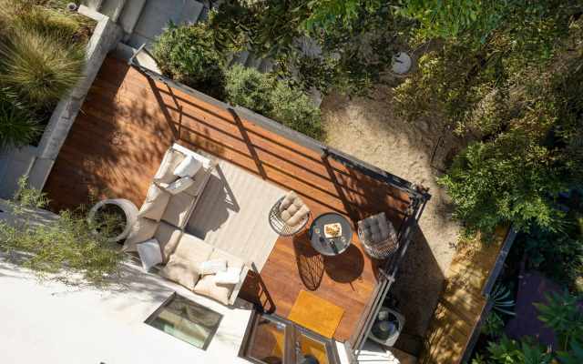 Silver Screen by Avantstay Luxe Backyard Escape
