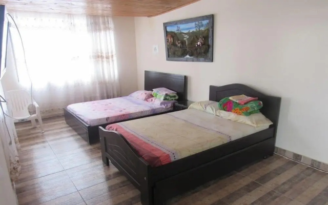 Casa Cacique Hostel