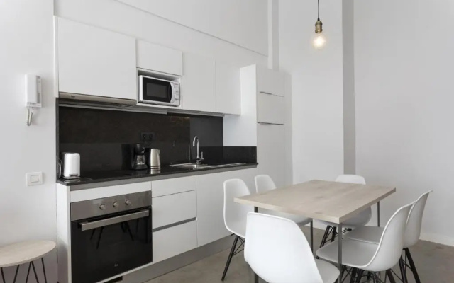 Aparteasy - Eixample Loft - 3 Open Bedrooms