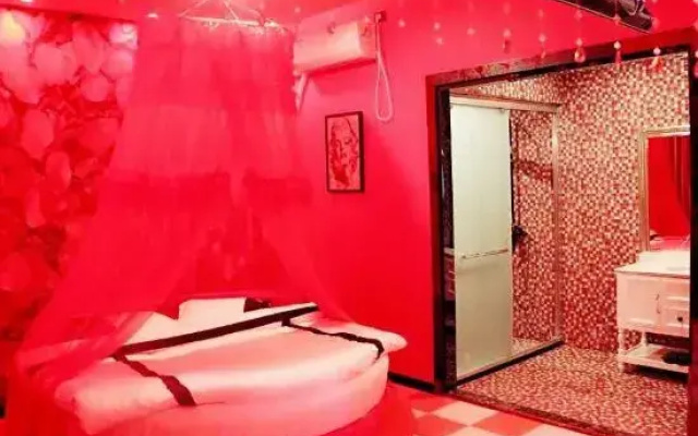 Weijing Hotel