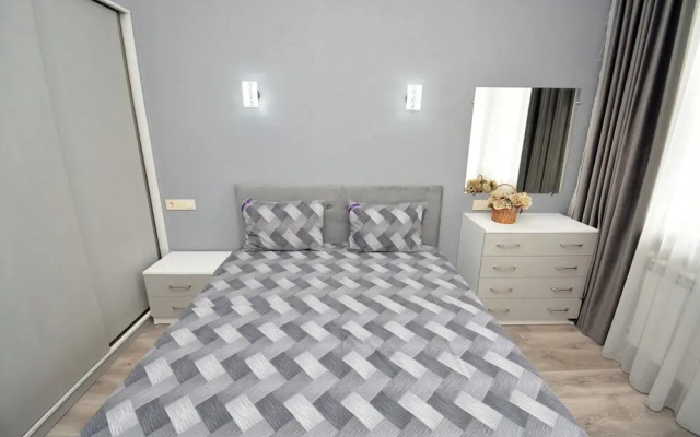 two bedroom apartment on Zaryan street