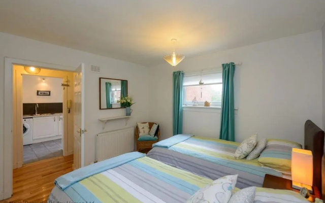 Thistle Apartment 1