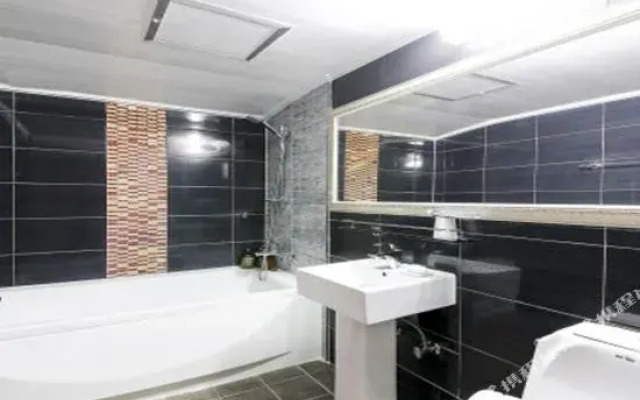 Welkin Hotel
