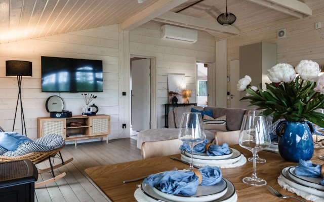 Chalet Bluebird (Шале синяя птица)