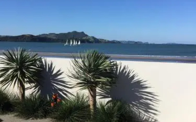 The Beach Front B & B