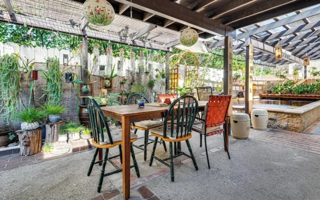 Solo 'cultural Retreat' in San Gabriel Valley!