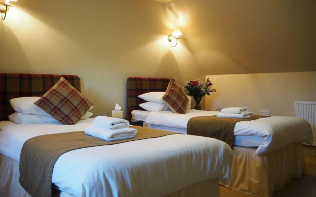 The Loch Ness Inn