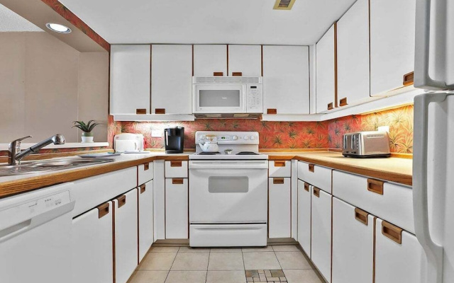 Ocean Creek North Tower F11