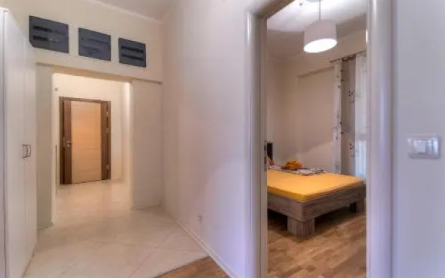 Harmonia Apartments
