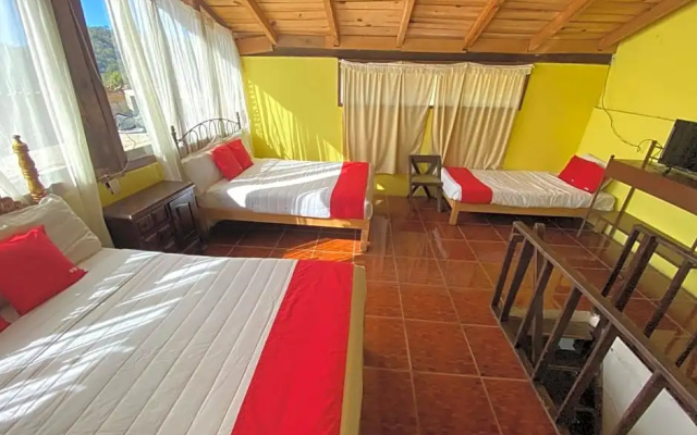 Hotel De Cervantes