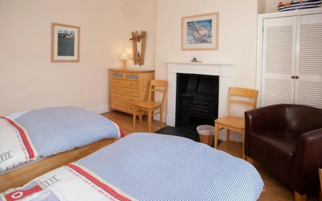 Frogmore Terrace 1