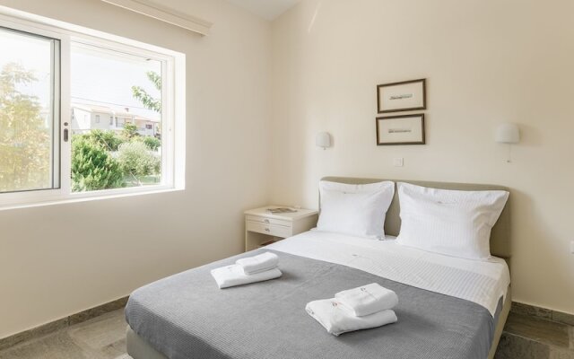 Отель Tricot Beachfront House Pefkohori Греция, Пефкохори - отзывы, цены и фото номеров - забронировать отель Tricot Beachfront House Pefkohori онлайн комната для гостей