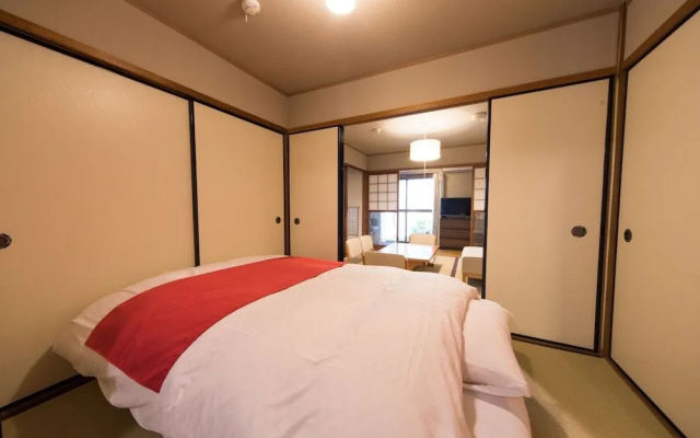 Kyomachiya IZO