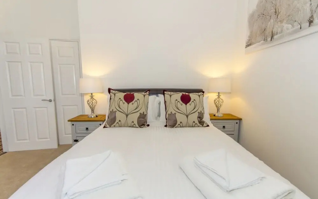 3 Bed- Raleigh by Pureserviced