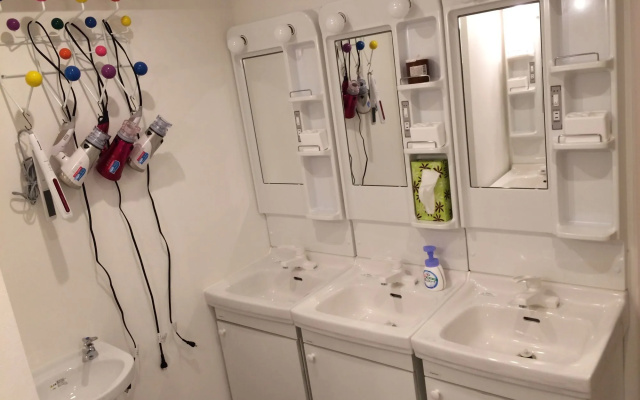 bnb+ Akihabara - Hostel, Caters to Women