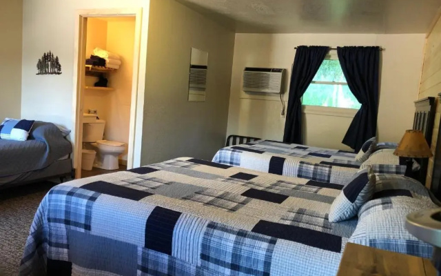 Mountain View Lodge & Cabins