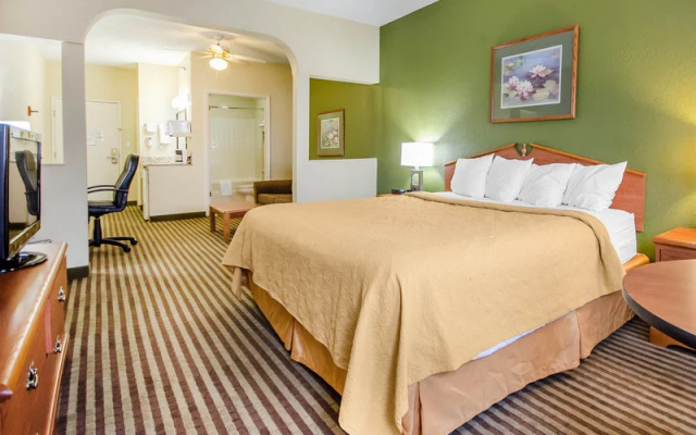 Baymont Inn & Suites Winchester
